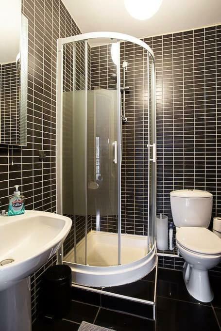Spacious Belfast City Centre Duplex Apartment Екстер'єр фото