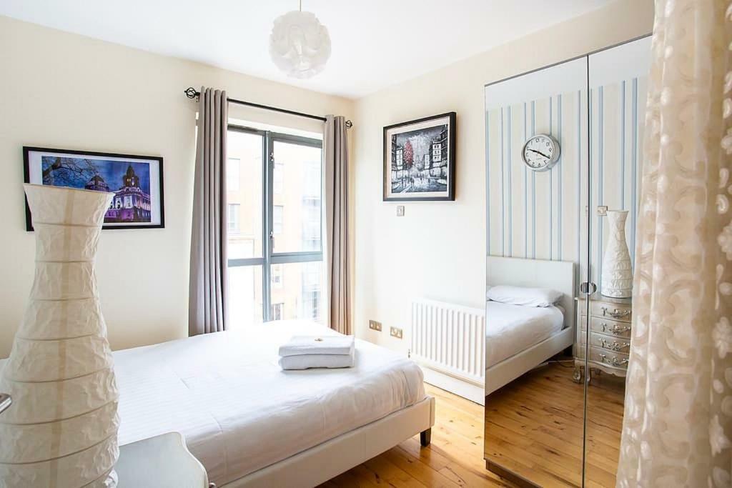 Spacious Belfast City Centre Duplex Apartment Екстер'єр фото