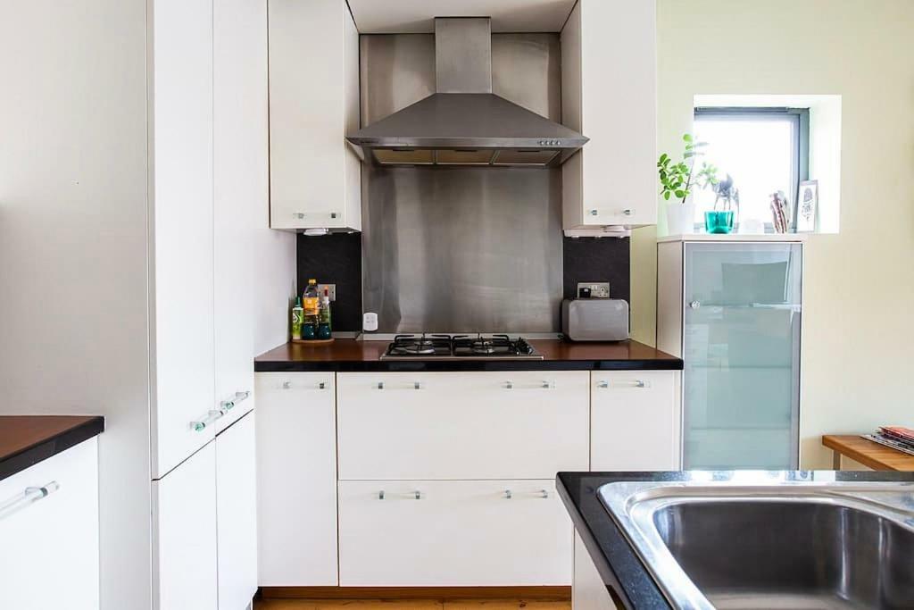 Spacious Belfast City Centre Duplex Apartment Екстер'єр фото