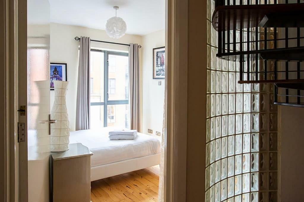 Spacious Belfast City Centre Duplex Apartment Екстер'єр фото