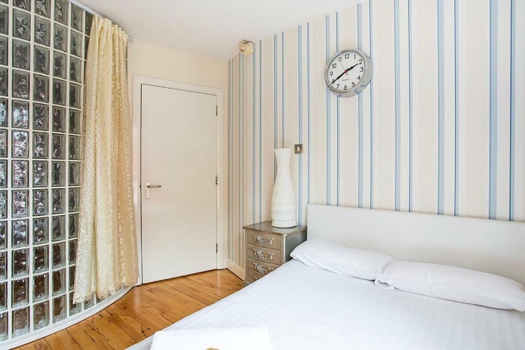 Spacious Belfast City Centre Duplex Apartment Екстер'єр фото